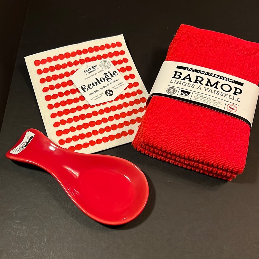 now DESIGNS red 100% cotton s/3 barmops, red Swedish dishcloth & red spoon rest